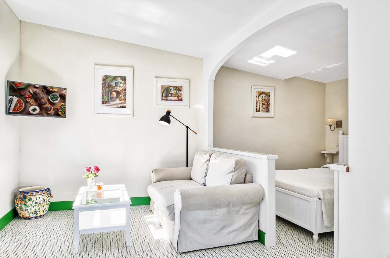 La Dimora 3: Comfort, Garden And Pool Massa Lubrense Exterior photo