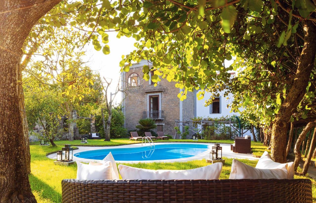 La Dimora 3: Comfort, Garden And Pool Massa Lubrense Exterior photo